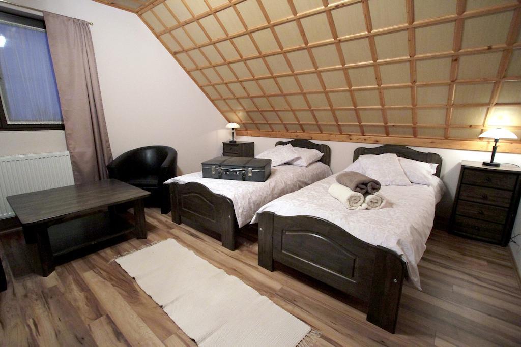 Hotel Patkoszeg Vendeghaz Kaposfo Pokoj fotografie